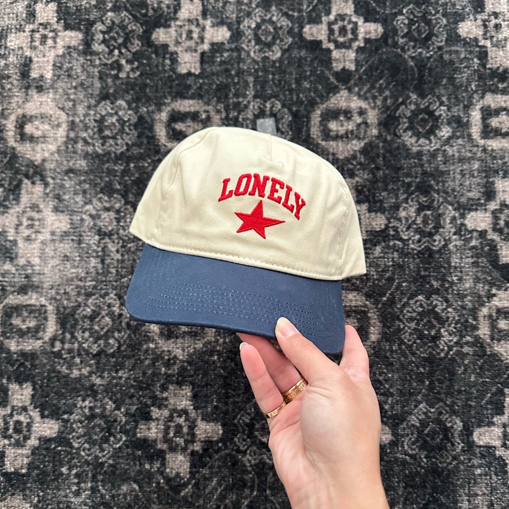 Lonely Ghost Hat